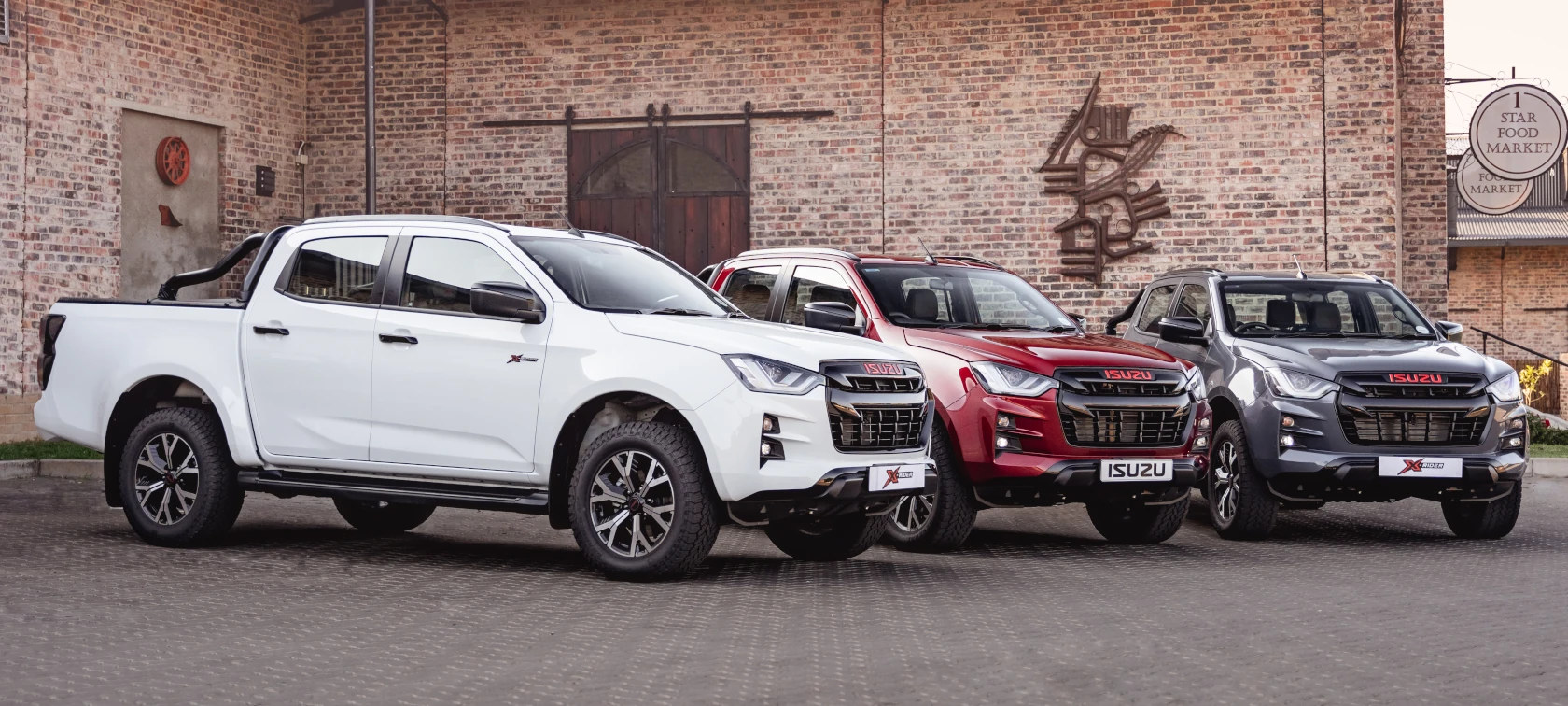 D-MAX