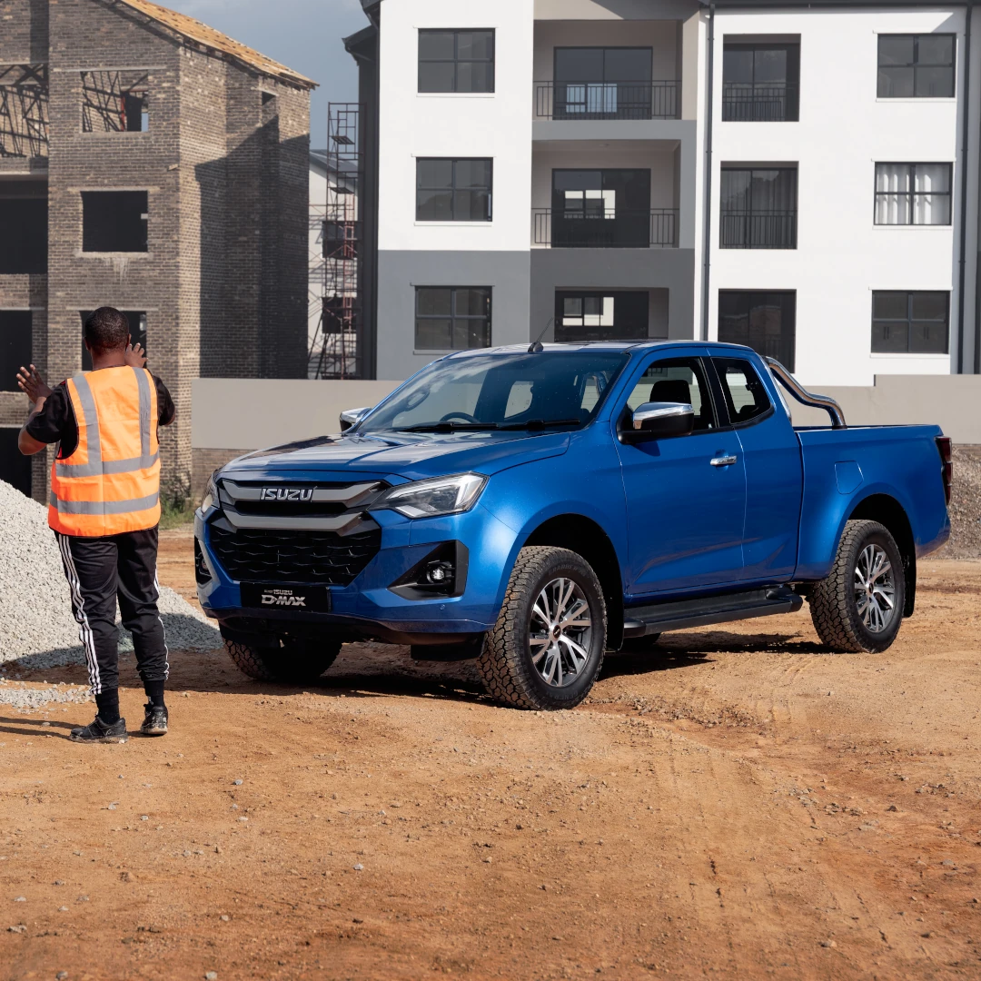 D-MAX