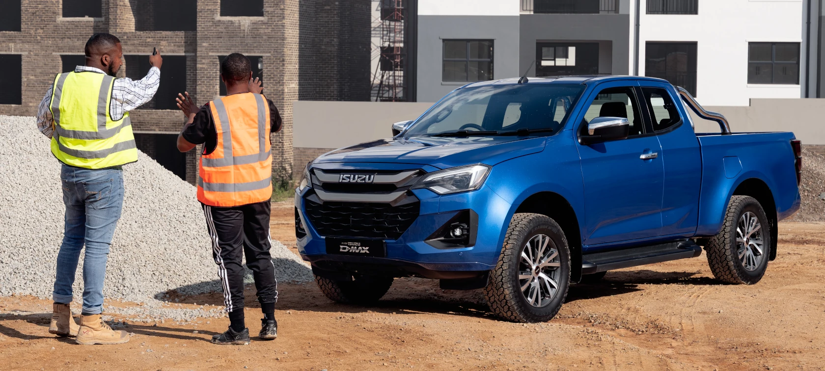 D-MAX