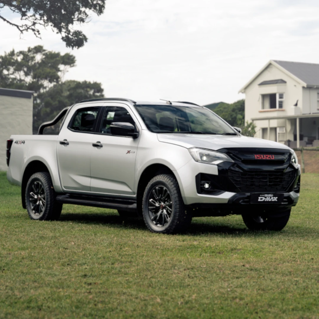 D-MAX