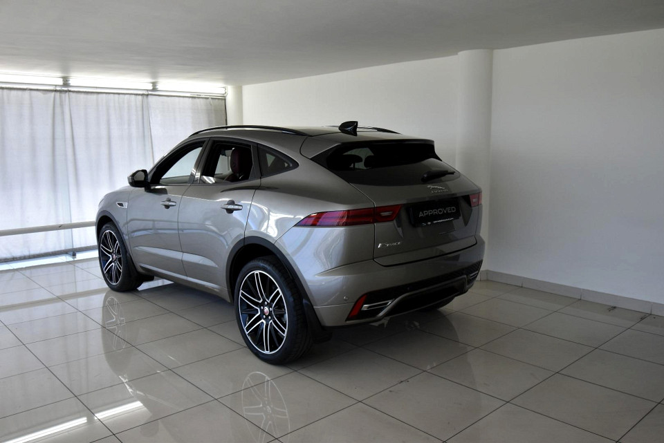 2022 JAGUAR E-PACE 2.0 D D200 R-DYNAMIC SE AWD (147kW)