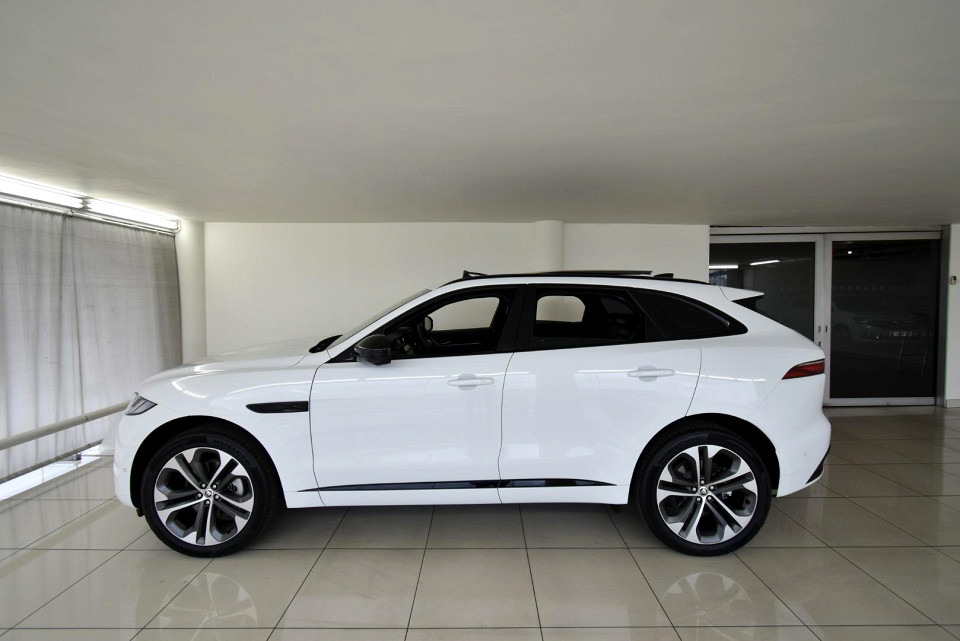 2024 JAGUAR F-PACE 2.0 D D200 R-DYNAMIC HSE AWD (147kW)