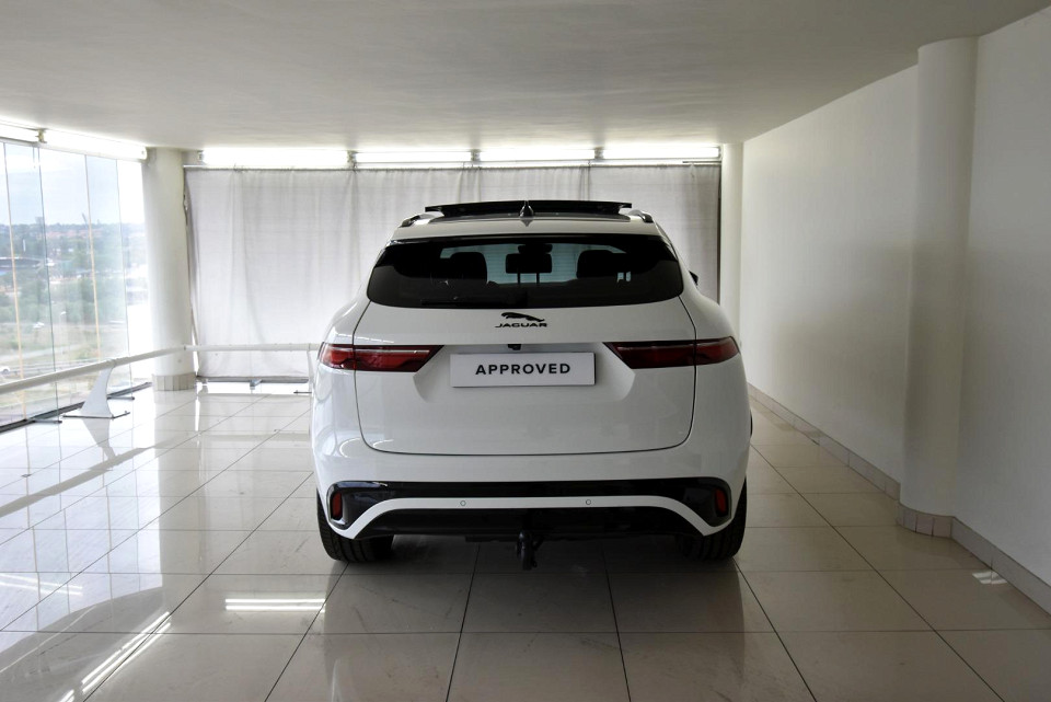 2024 JAGUAR F-PACE 2.0 D D200 R-DYNAMIC SE AWD (147kW)