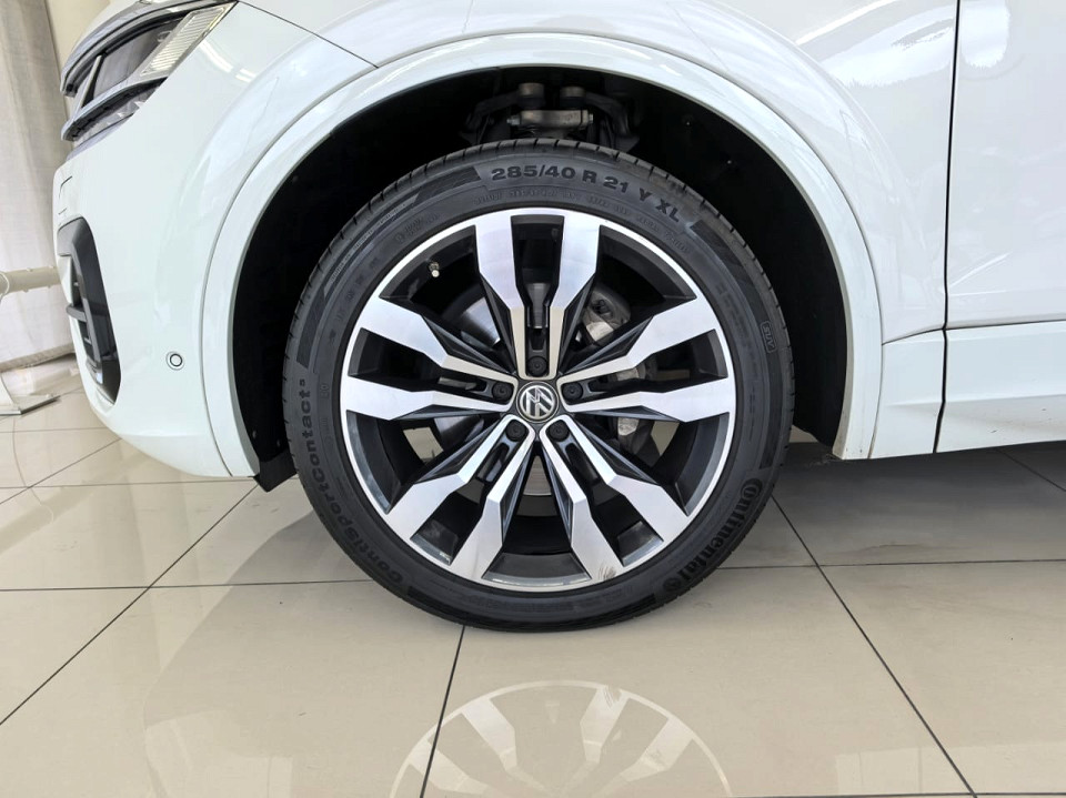 2020 VOLKSWAGEN TOUAREG 3.0 TDI EXECUTIVE TIPTRONIC