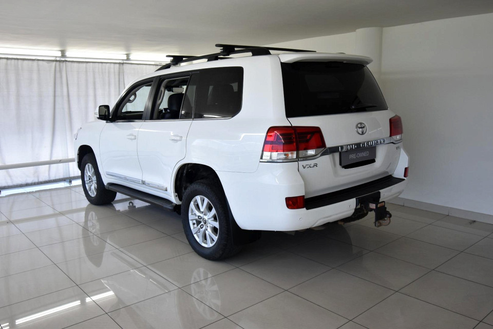 2018 TOYOTA LAND CRUISER 200 4.5 D VX AT