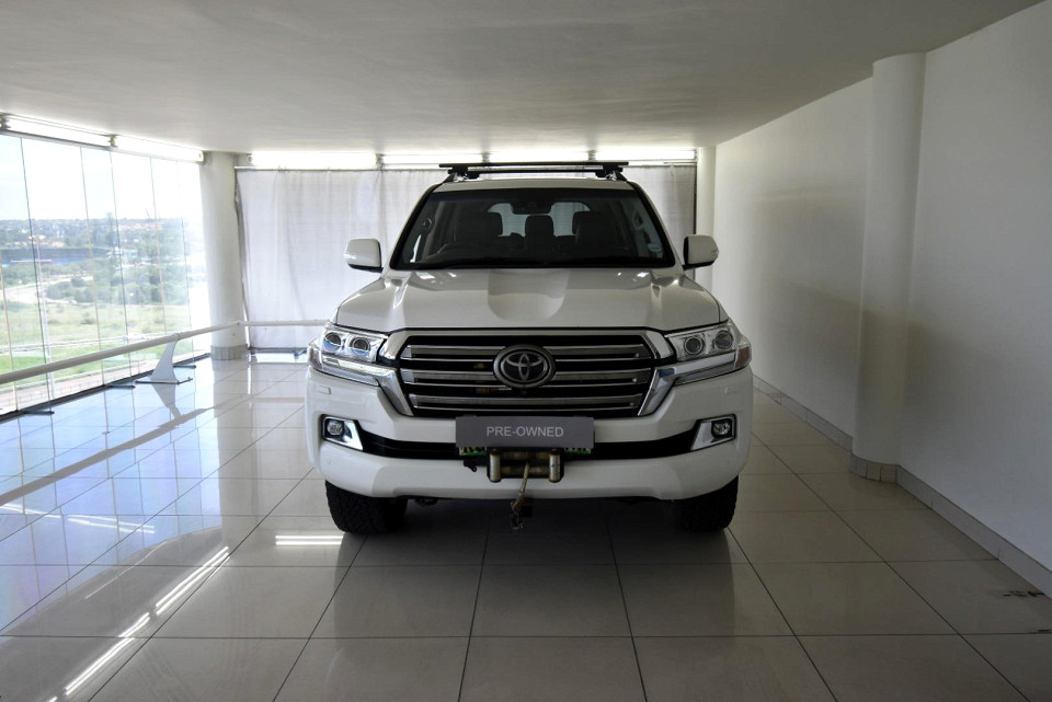 2018 TOYOTA LAND CRUISER 200 4.5 D VX AT