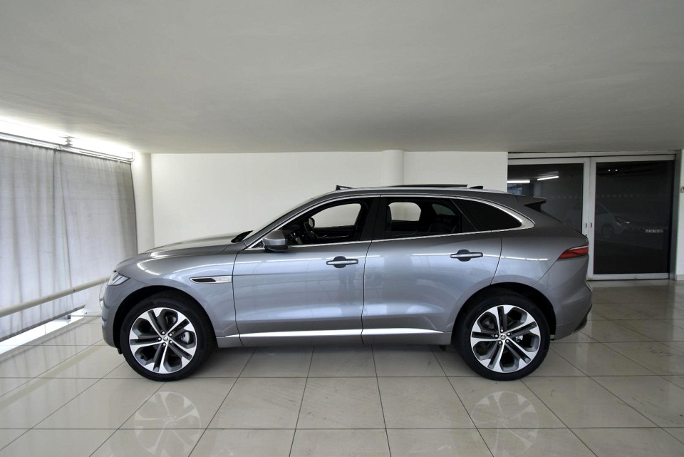 2024 JAGUAR F-PACE 2.0 D D200 R-DYNAMIC HSE AWD (147kW)