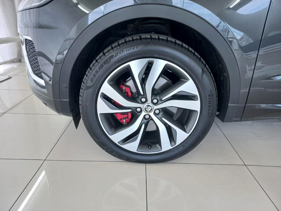 2024 JAGUAR E-PACE 2.0 D D200 R-DYNAMIC SE AWD (147kW)