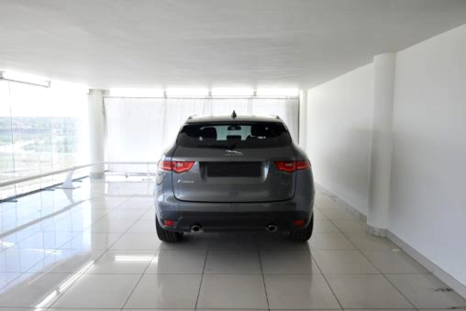2018 JAGUAR F-PACE 2.0 D R SPORT AWD (177kW)