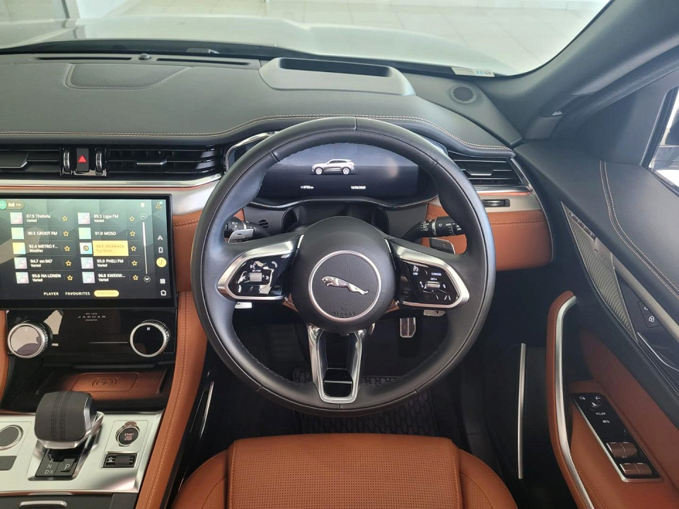 2024 JAGUAR F-PACE 2.0 D D200 R-DYNAMIC SE AWD (147kW)