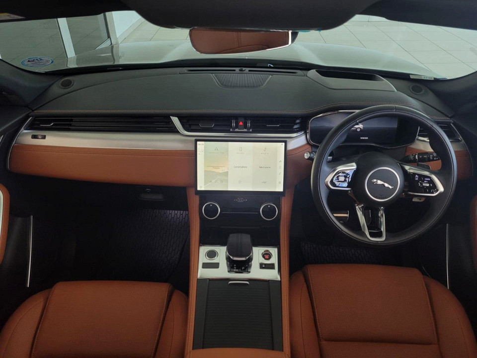 2024 JAGUAR F-PACE 2.0 D D200 R-DYNAMIC SE AWD (147kW)