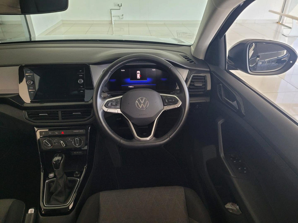 2025 VOLKSWAGEN T-CROSS 1.0 TSI LIFE