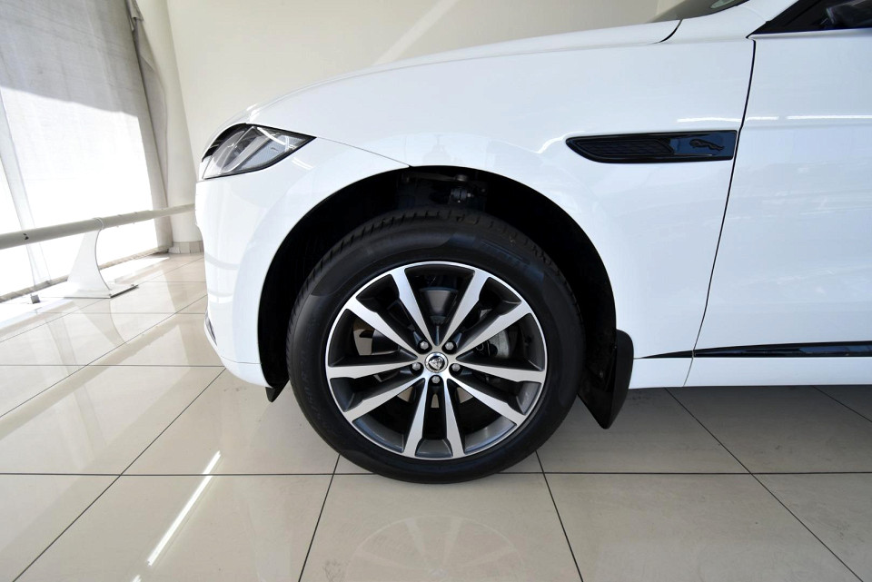 2024 JAGUAR F-PACE 2.0 D D200 R-DYNAMIC SE AWD (147kW)
