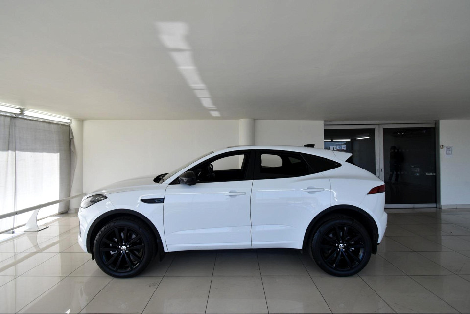 2024 JAGUAR E-PACE 2.0 D D200 R-DYNAMIC SE AWD (147kW)