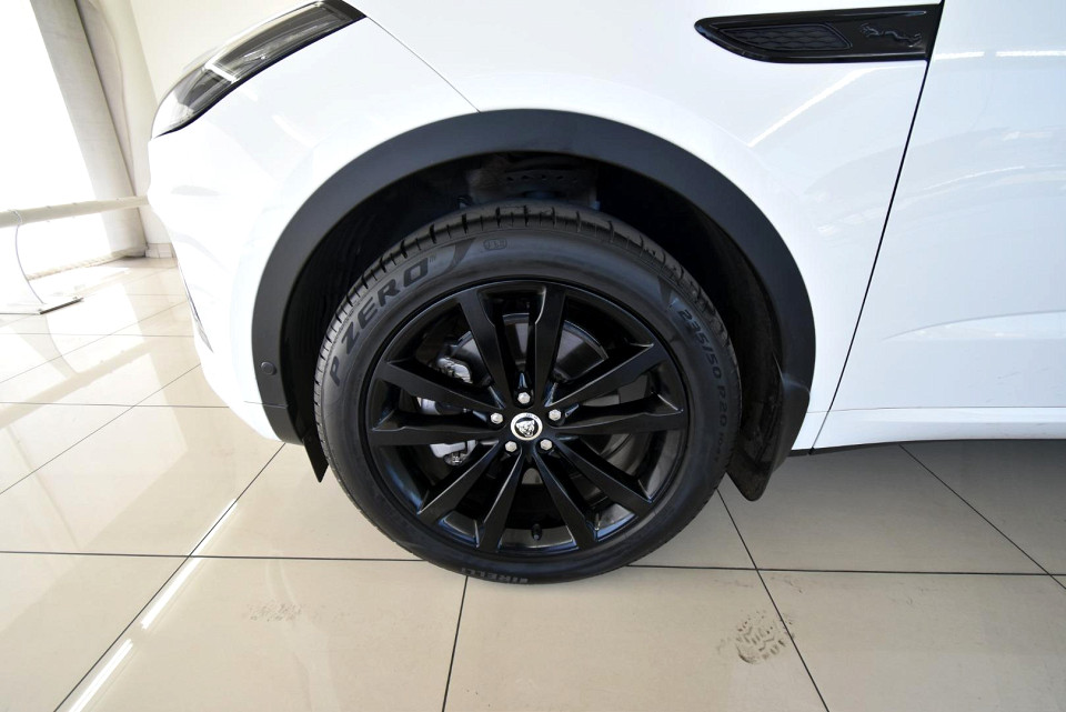 2024 JAGUAR E-PACE 2.0 D D200 R-DYNAMIC SE AWD (147kW)