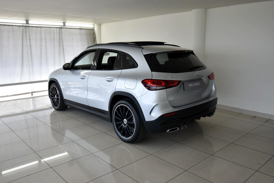 2022 MERCEDES-BENZ GLA 200 PROGRESSIVE