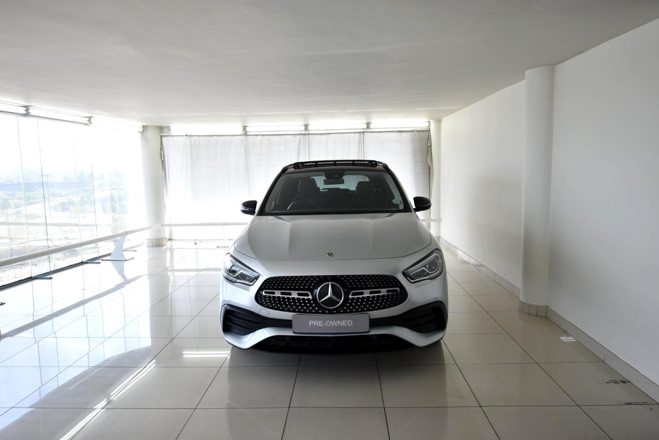 2022 MERCEDES-BENZ GLA 200 PROGRESSIVE