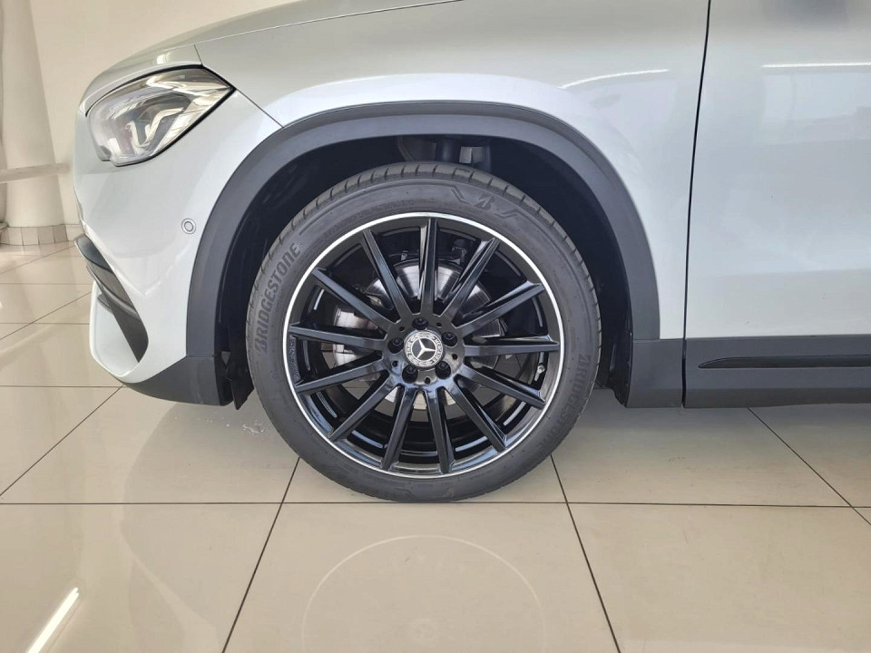 2022 MERCEDES-BENZ GLA 200 PROGRESSIVE