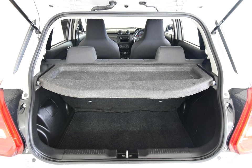 2022 SUZUKI SWIFT 1.2I GA