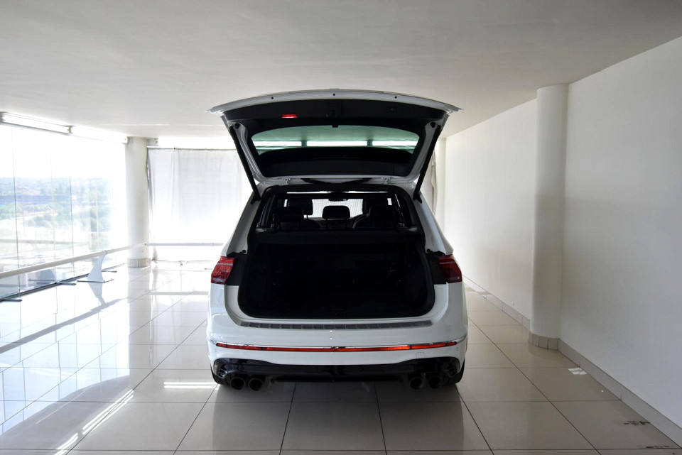 2023 VOLKSWAGEN TIGUAN 2.0 TDI R-LINE 4MOTION DSG