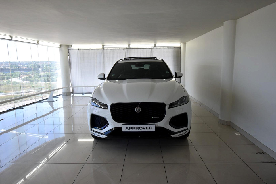 2022 JAGUAR F-PACE 2.0 D D200 R-DYNAMIC SE AWD (147kW)