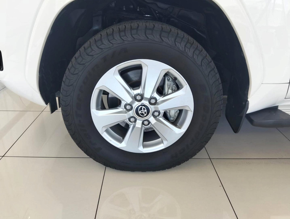 2023 TOYOTA LAND CRUISER 300 3.3D GX-R