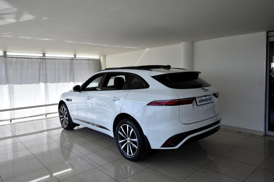 2024 JAGUAR F-PACE 2.0 D D200 R-DYNAMIC SE AWD (147kW)
