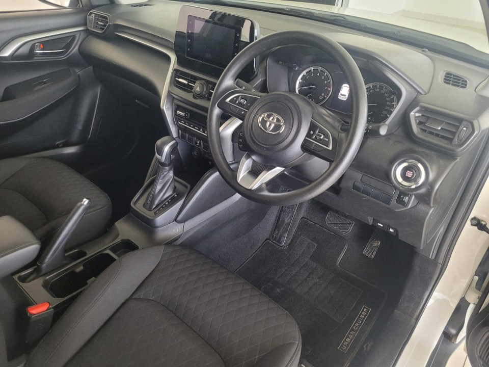 2024 TOYOTA URBAN CRUISER 1.5 XR AT