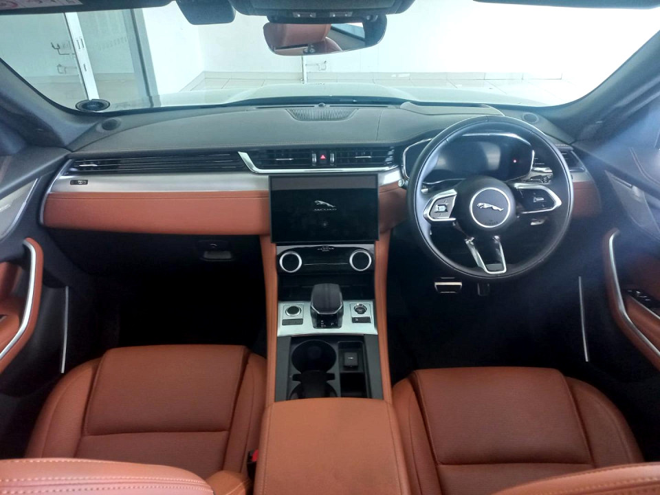 2025 JAGUAR F-PACE F-Pace