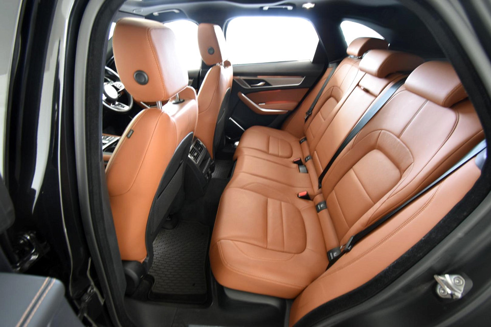 2025 JAGUAR F-PACE F-Pace