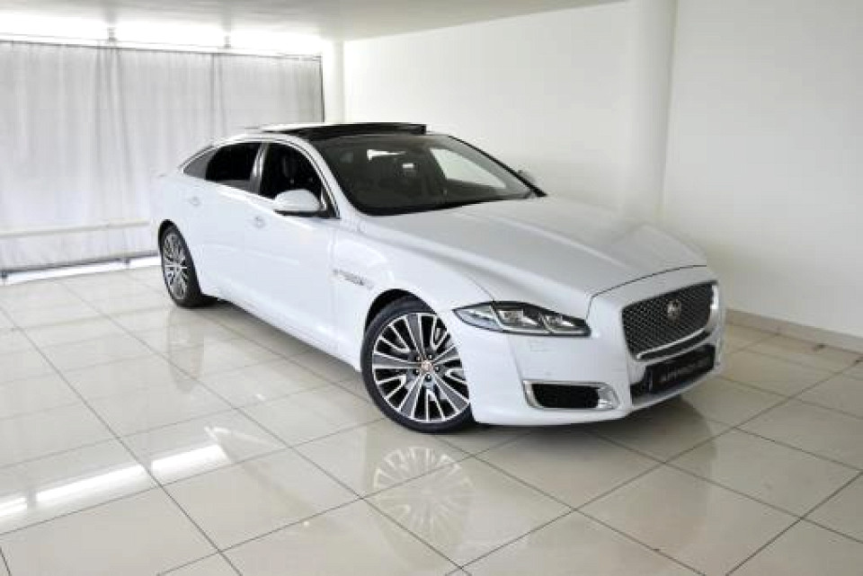2016 JAGUAR XJ 5.0 V8 S/C AUTOBIOGRAPHY LWB
