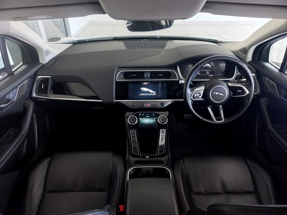2021 JAGUAR I-PACE 90 kWh SE (294kW)