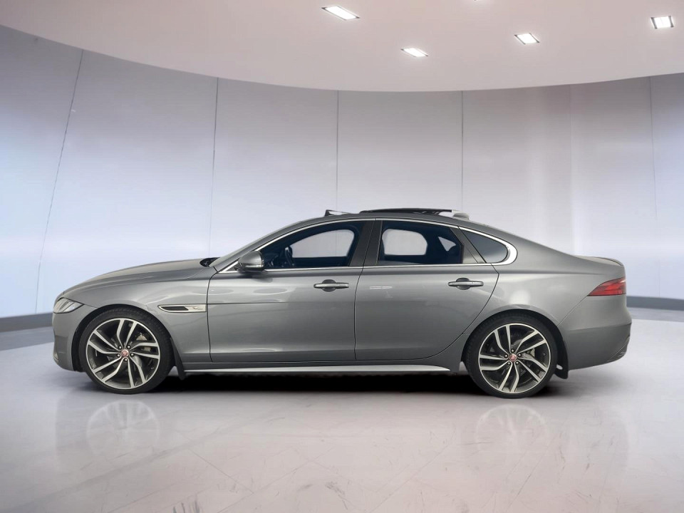 2022 JAGUAR XF 2.0 D D200 R-DYNAMIC HSE RWD (147kW)