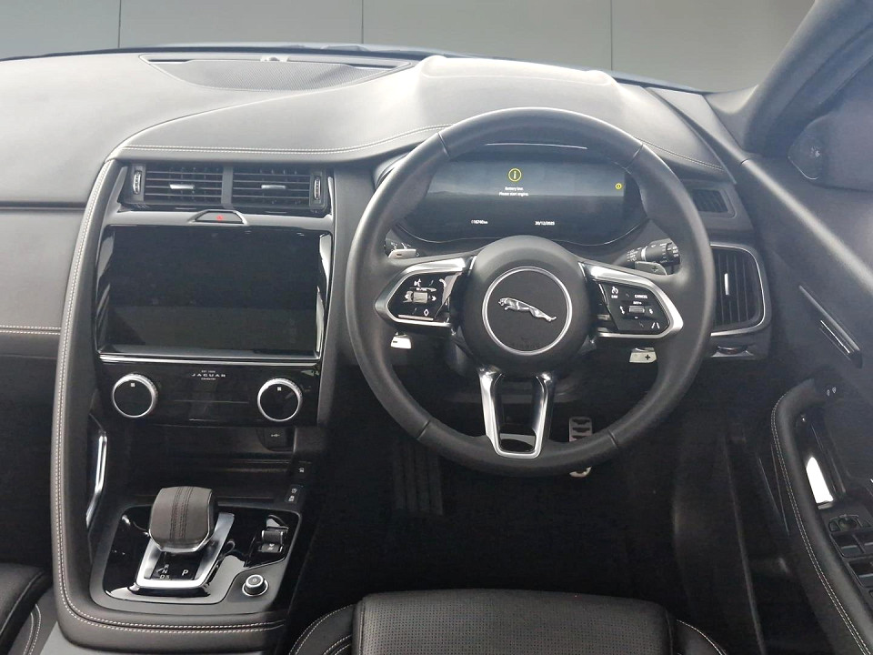2024 JAGUAR E-PACE 2.0 D D200 R-DYNAMIC SE AWD (147kW)