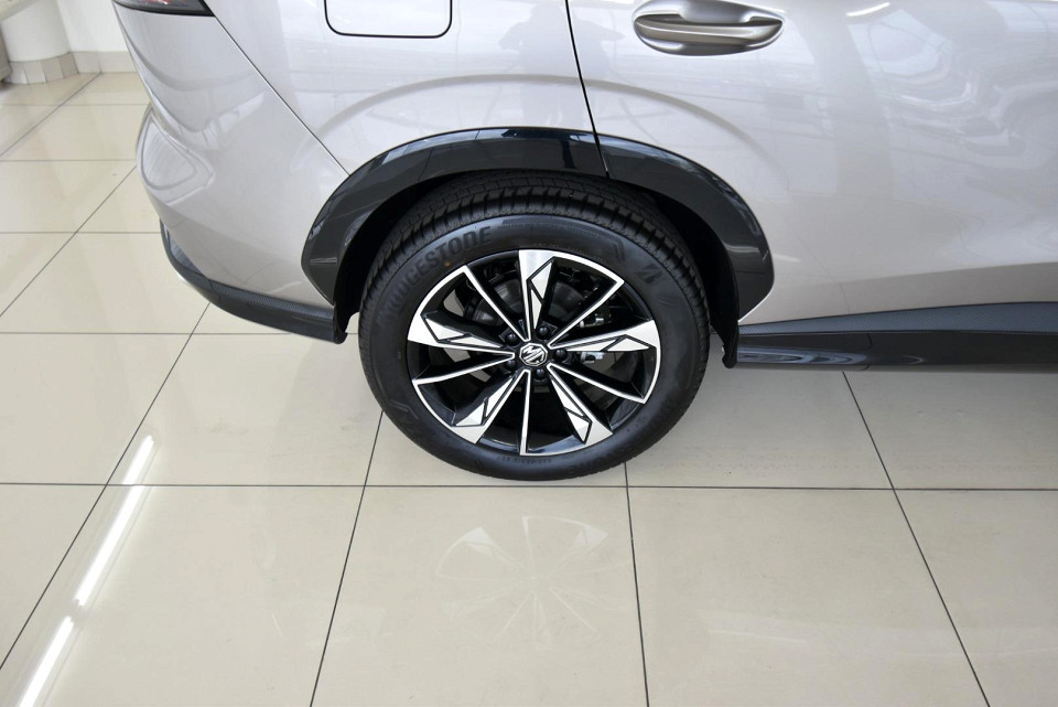 2025 MG HS 1.5T COMFORT AT