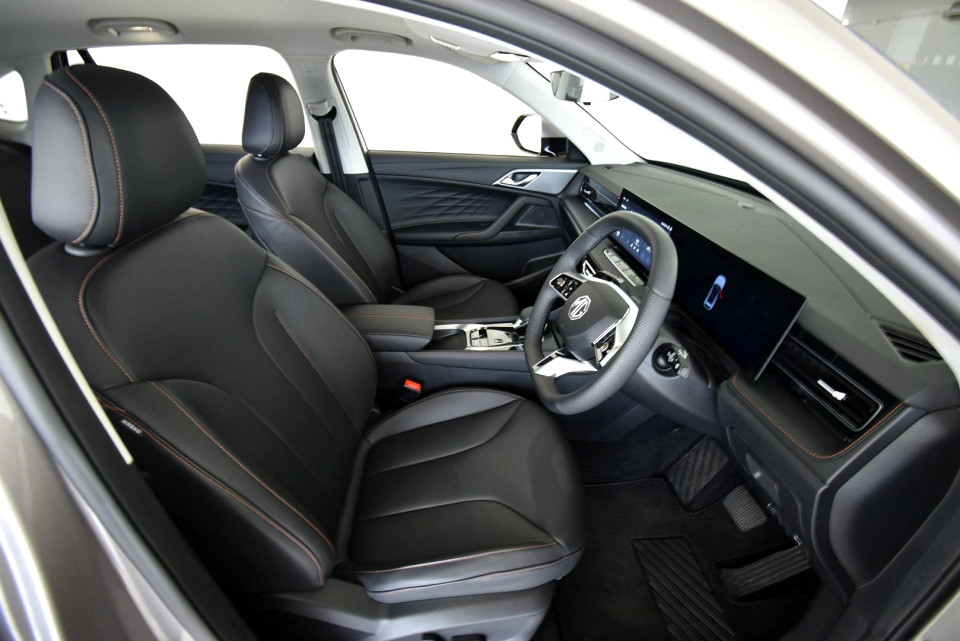 2025 MG HS 1.5T COMFORT AT