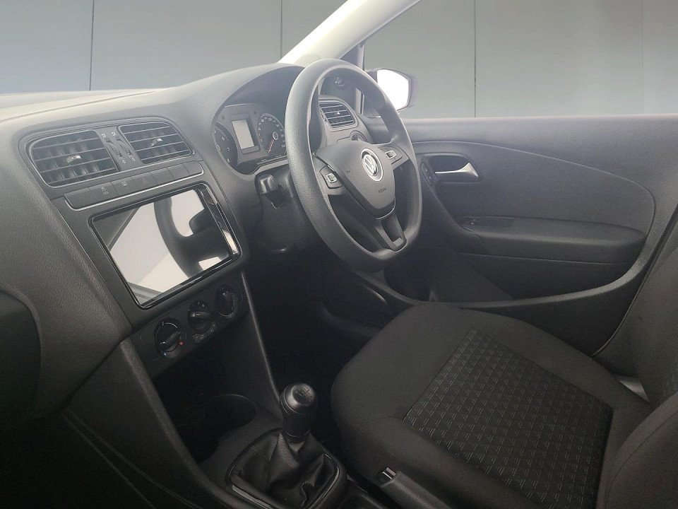 2025 VOLKSWAGEN POLO VIVO HATCH 1.4