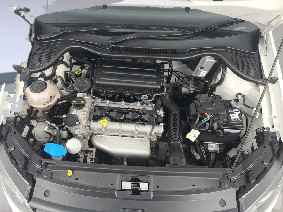 2025 VOLKSWAGEN POLO VIVO HATCH 1.4