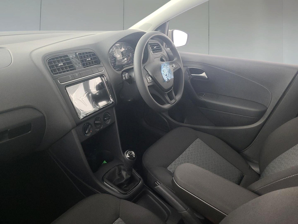 2026 VOLKSWAGEN POLO VIVO HATCH 1.4 LIFE