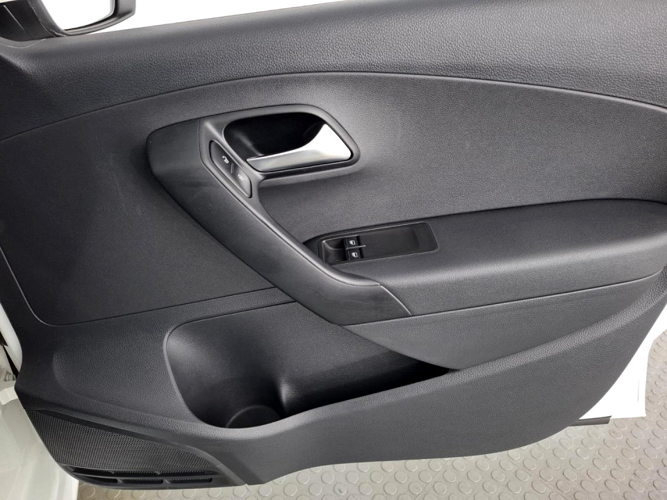 2023 VOLKSWAGEN POLO VIVO HATCH 1.6 COMFORTLINE TIPTRONIC