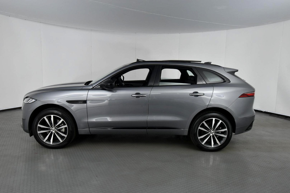 2024 JAGUAR F-PACE 2.0 D D200 R-DYNAMIC SE AWD (147kW)