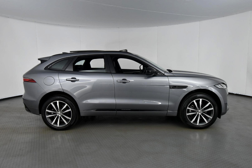 2024 JAGUAR F-PACE 2.0 D D200 R-DYNAMIC SE AWD (147kW)