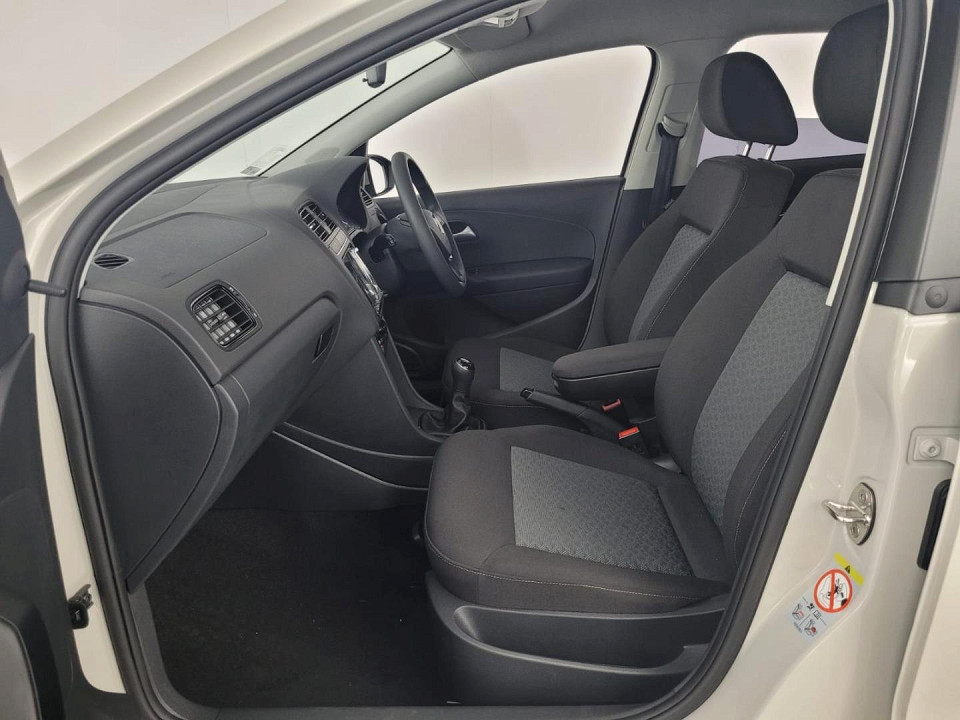 2026 VOLKSWAGEN POLO VIVO HATCH 1.4 LIFE