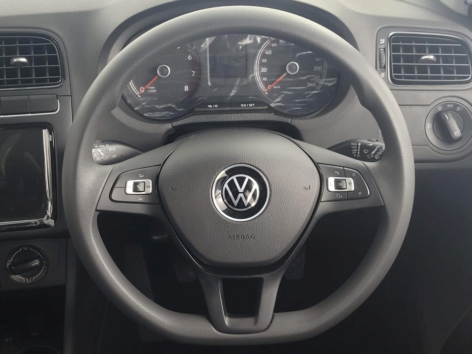 2026 VOLKSWAGEN POLO VIVO HATCH 1.4 LIFE