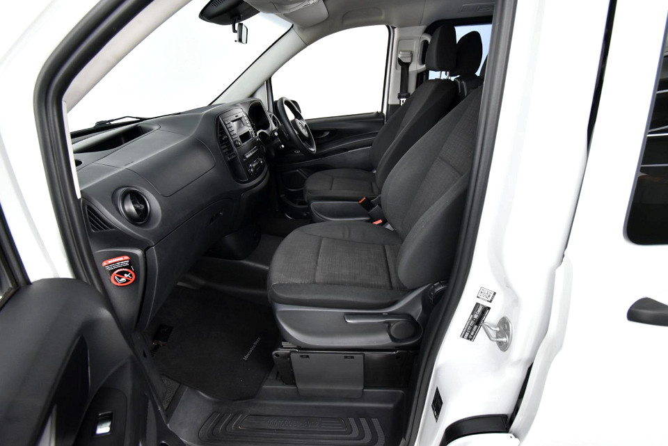 2021 MERCEDES-BENZ VITO 116 2.2 CDI TOURER PRO AT