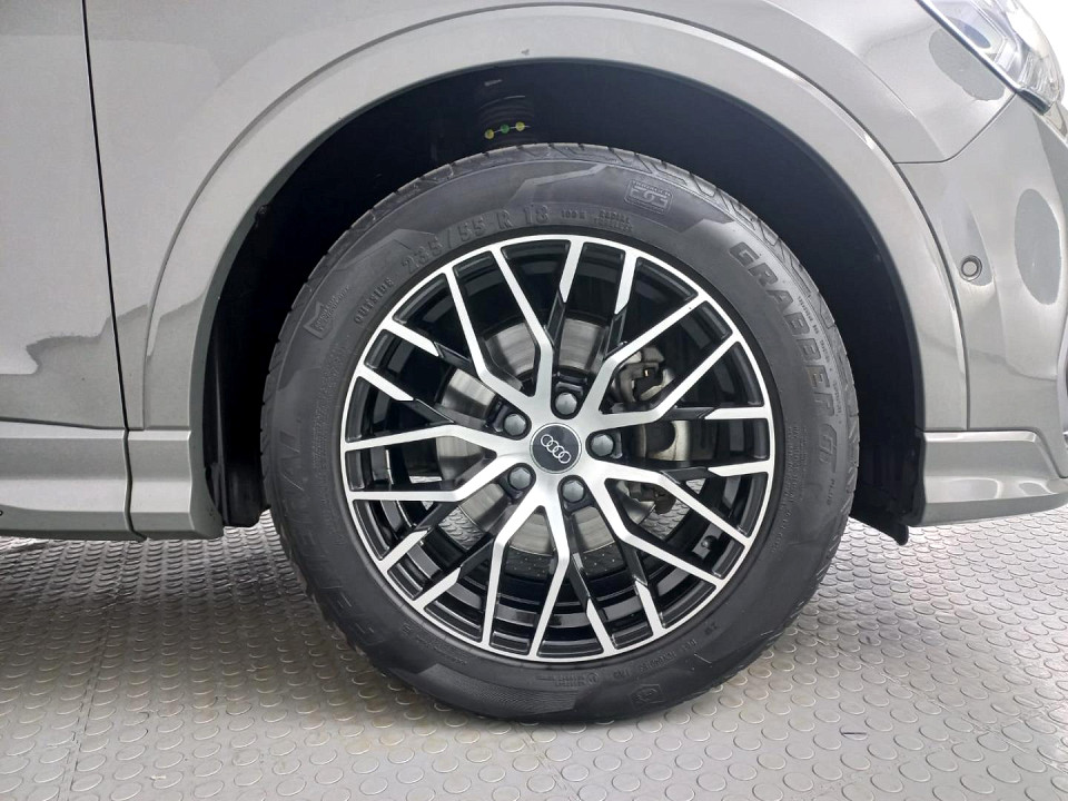 2023 AUDI Q3 35 TFSI S TRONIC