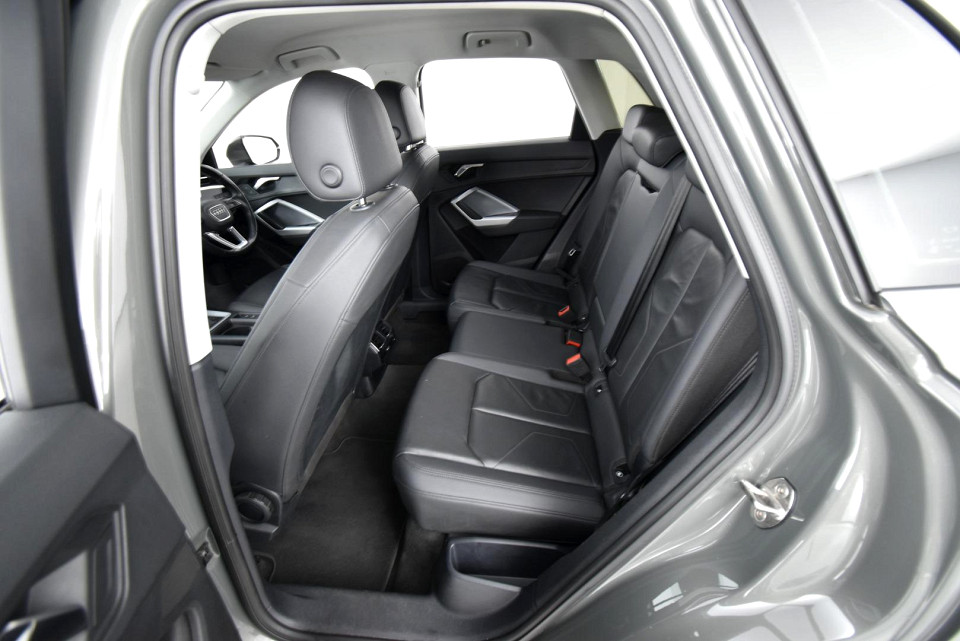 2023 AUDI Q3 35 TFSI S TRONIC