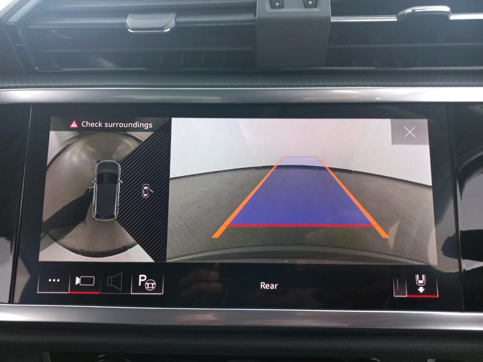 2023 AUDI Q3 35 TFSI S TRONIC