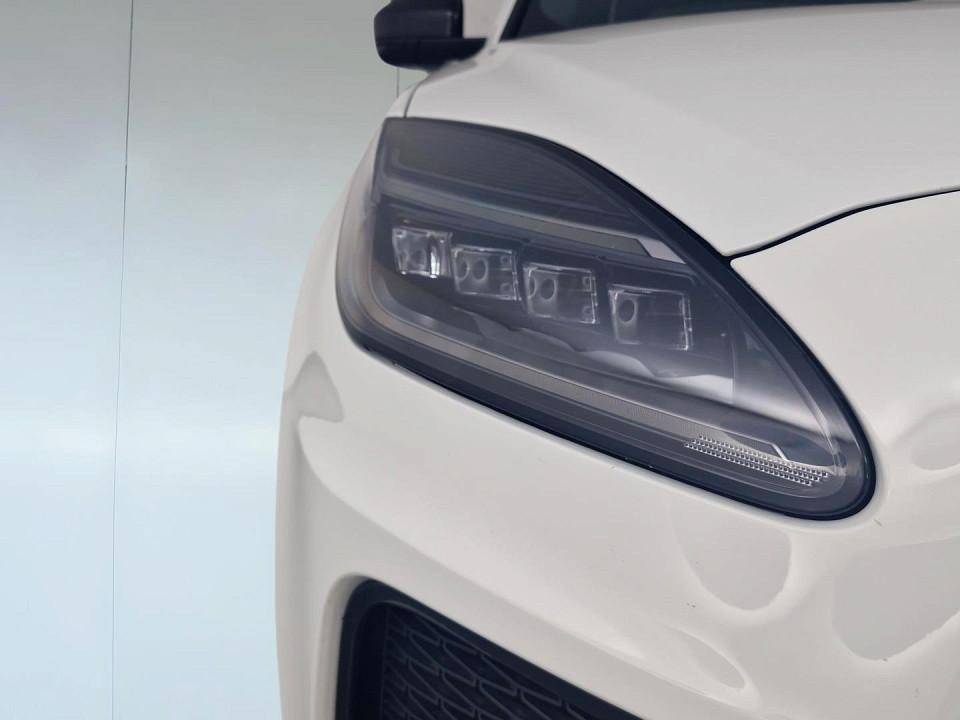 2024 JAGUAR E-PACE 2.0 D D200 R-DYNAMIC SE AWD (147kW)