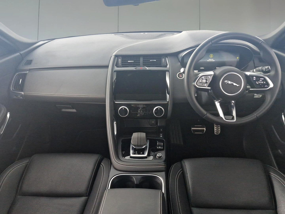 2024 JAGUAR E-PACE 2.0 D D200 R-DYNAMIC SE AWD (147kW)